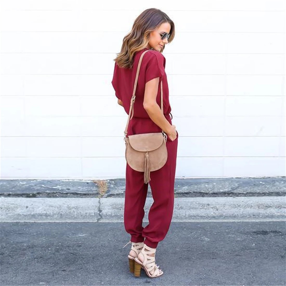 

Ruoru sexy V neck tied waist pocket rompers womens jumpsuit large size loose summer overalls jumpsuits short sleeve playsuit