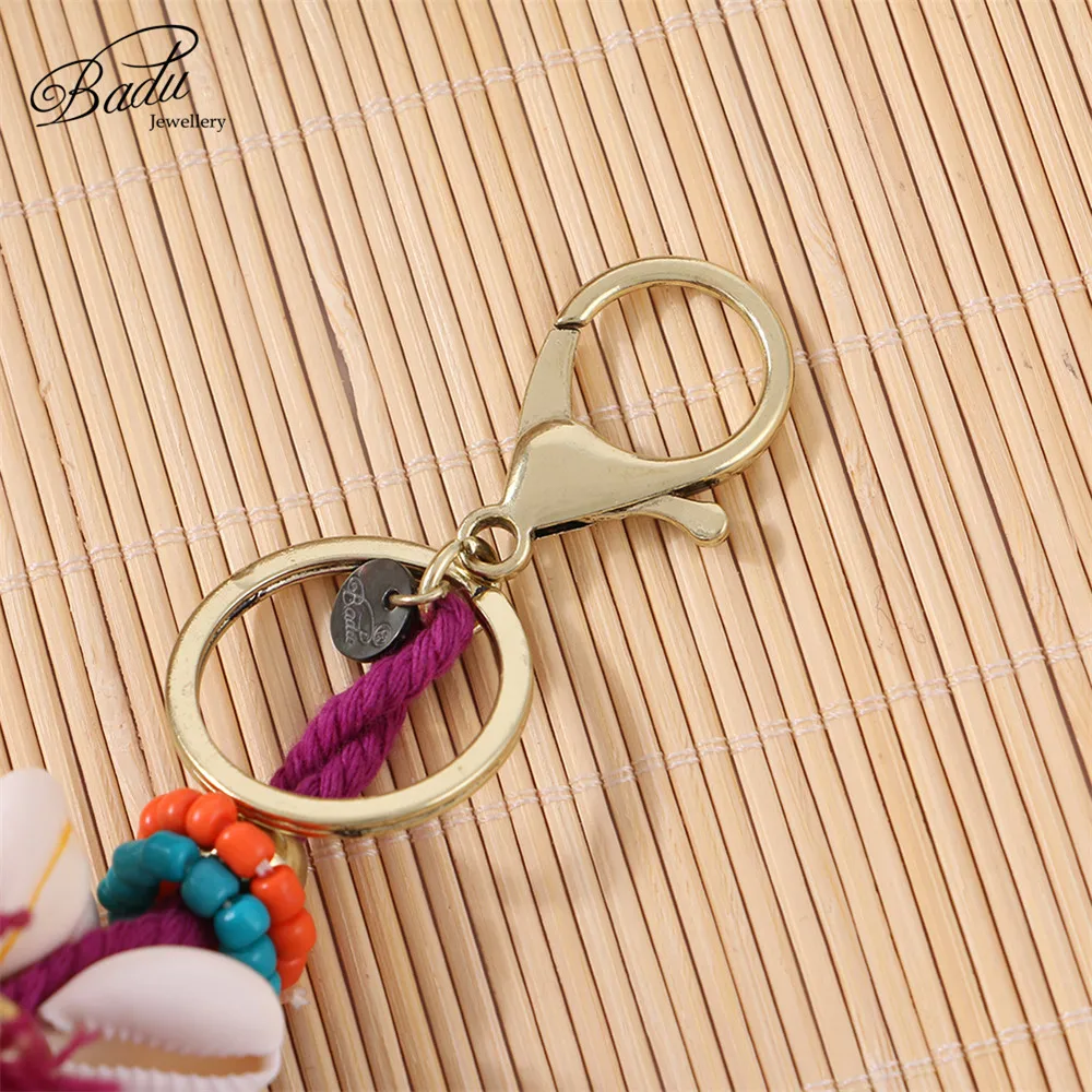 Badu Pompom Key Chain Purple Cotton Tassel Vintage Statement jewelry Shell Fringe Autumn Winter Wholesale | Украшения и