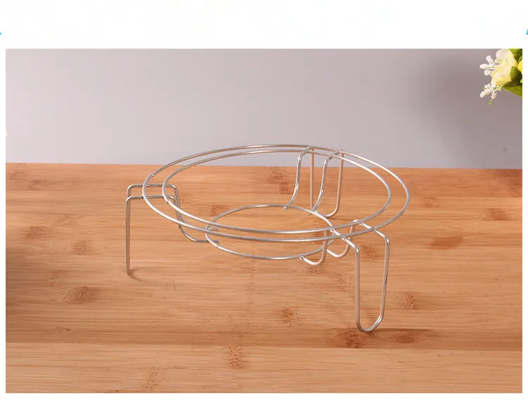 

1PC Creative New Small Pot Milk Pot Holder Rack Helpful Round Shape Pot Anti-skid Rack For Pot Gas Stove Accessories KC 1437