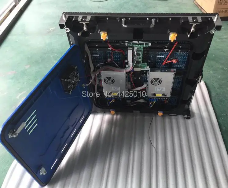 Светодиодный дисплей P5 HD 640*640 мм Включает в себя карту приема питания шнура