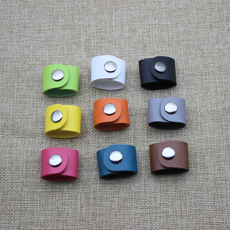 Элегантный Имитация Шарф из кожи с пряжкой шелк кольцо Клип держатель для