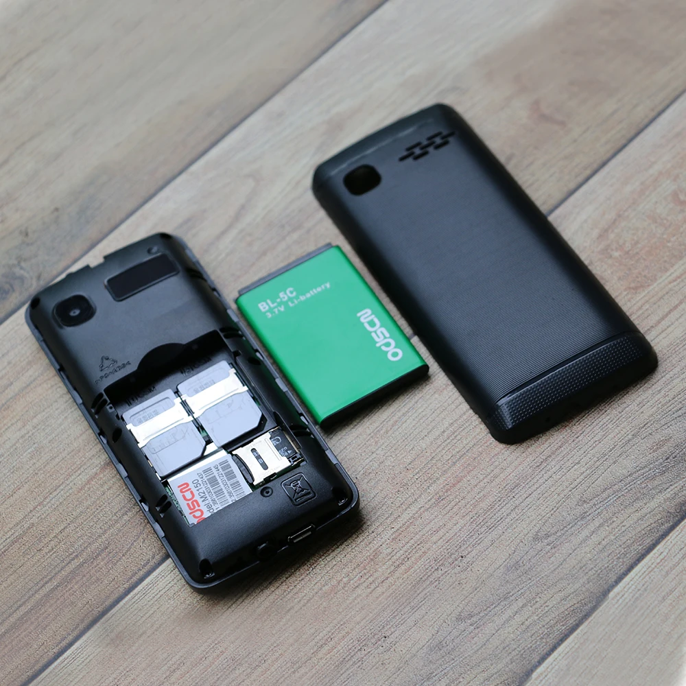 2G GSM четырехдиапазонный разблокировочный светильник маленького размера с двумя sim-картами Whatsapp, скоростной циферблат, Блютуз-бар, русская клавиатура, мобильный телефон для пожилых людей