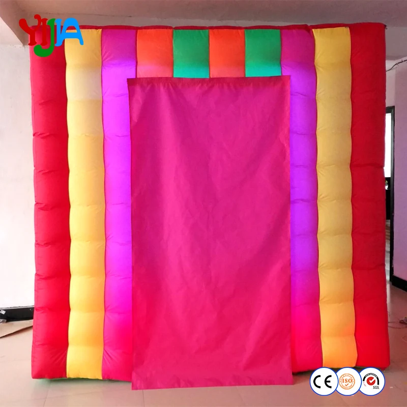 Kopen Gratis Verzending 8ft Kleurrijke LED Opblaasbare Photo Booth Tent Cube Met 2 Deuren Voor Party