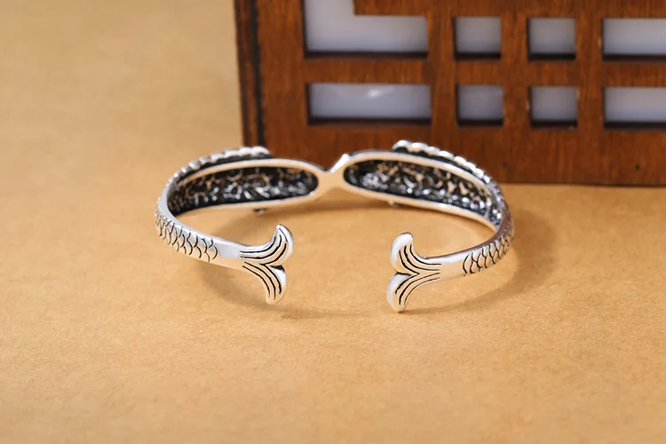 4478245066_1039125567