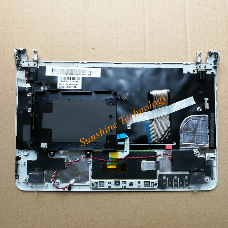 

US/UK/ARAB/HB/ITALY/Bra/po new laptop keyboard with touchpad palmrest for samsung NC110 NC210