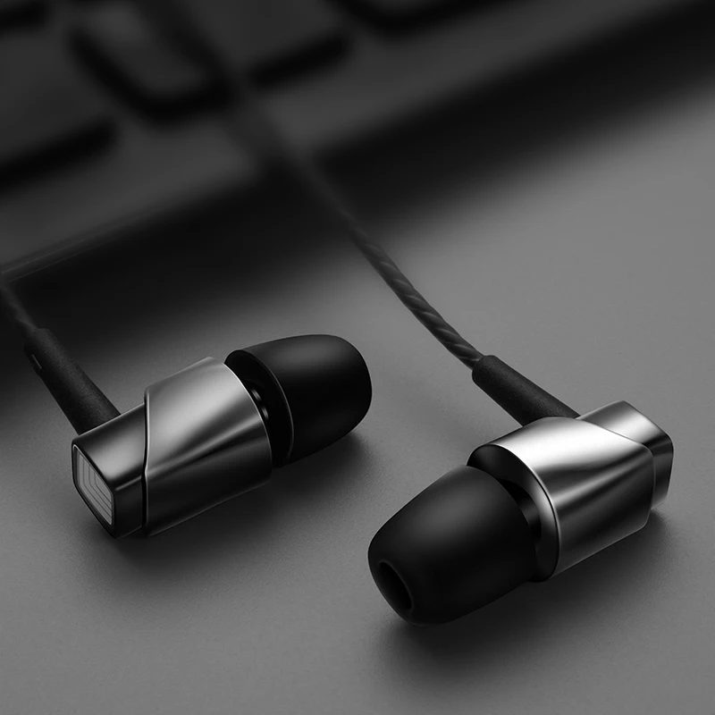 Наушники TangMai F3 в ухо тяжелый сабвуфер музыкальная гарнитура HIFI монитор наушник F0