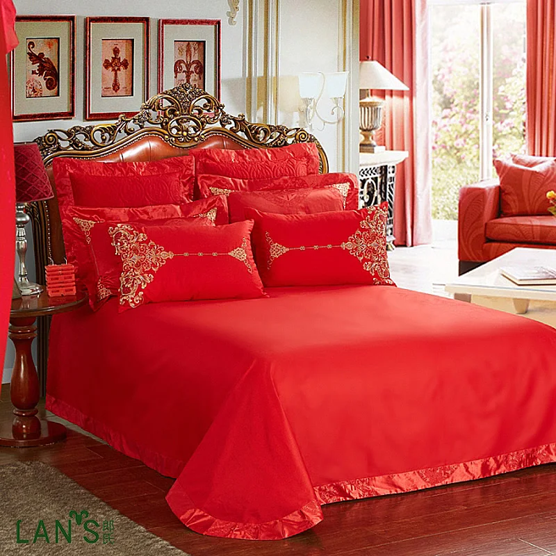 2016 Sparkle Luxury Embroidery 4pcs Bedding Sets Jacquard Satin Red Wedding Duvet Cover Bed Sheet Pillowcases 100%cotton AO07 | Дом и сад