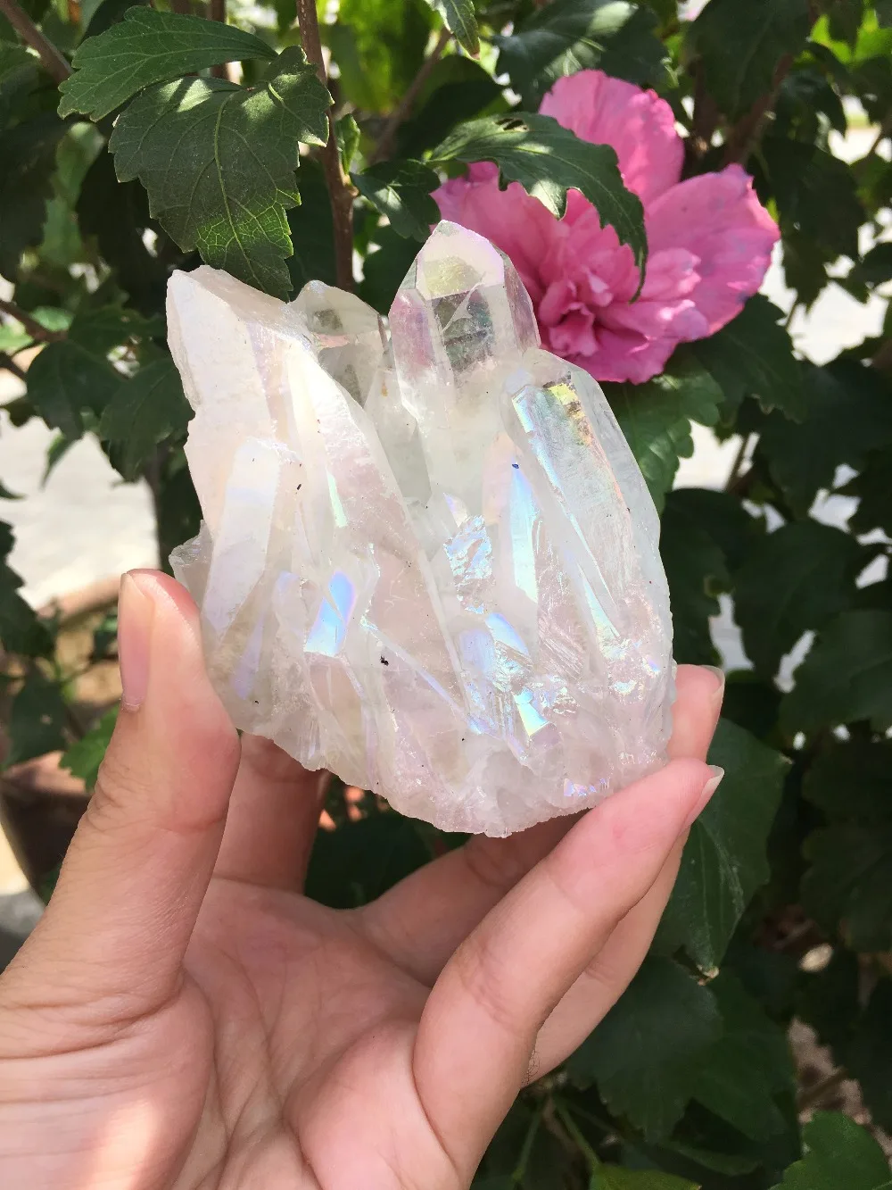 

220g Natural and beautiful white electroplated quartz