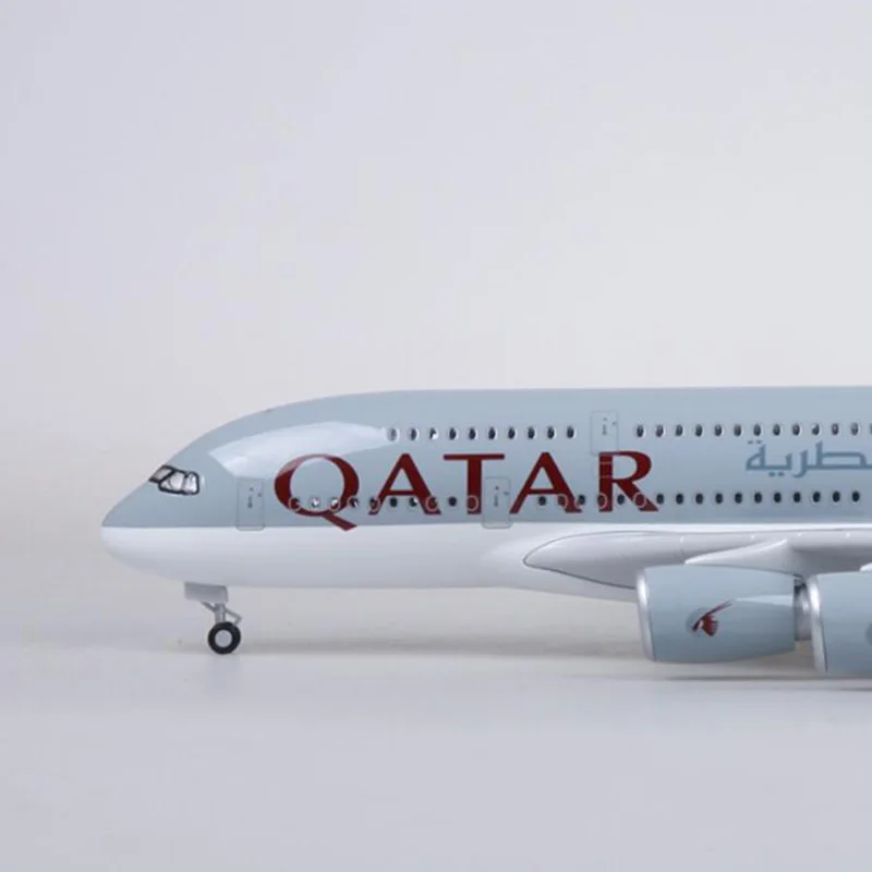 1/160 масштаб 50,5 см самолет Airbus A380 Катарская авиакомпания Модель W светильник и колесо литой пластик Смола самолет для сбора