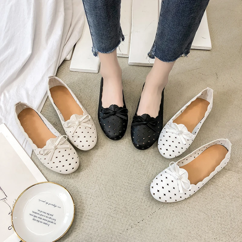 Женские лоферы на плоской подошве белые с вырезом и бантом женская обувь черного