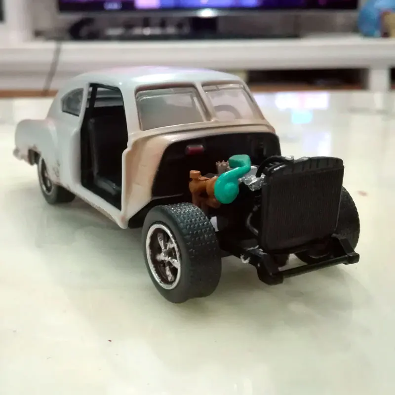 Фирменная Новинка JADA 1/32 масштаб автомобиля игрушки судьба яростный F8 DOM's Chevy