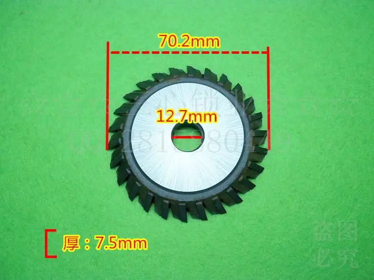 Low-key machine Defu horizontal circular blade 26 within the outer diameter of 12.7 with 70 tungsten steel teeth can be equipped |