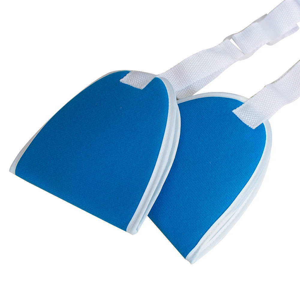 Треугольная повязка на руку эффективнее снимает усталость шеи пациента| |