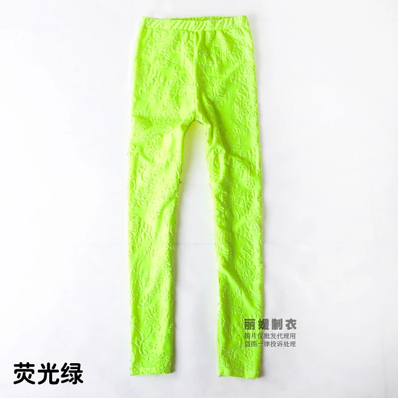 2014 Women's Spring and Autumn explosion models big yards Korea wholesale gold embossed velvet leggings fashion nine feet pants | Женская