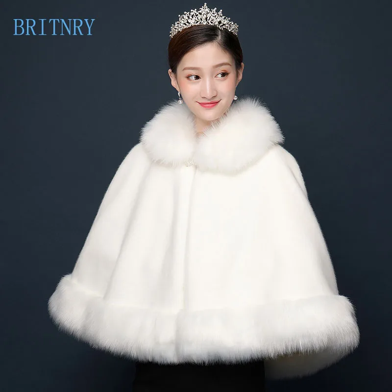 

BRITNRY 2018 Women Bolero Bridal Shawl Faux Fur Wrap Bolero Wedding Cape Bridal Shawl 2018 Winter Ivory Red Cape