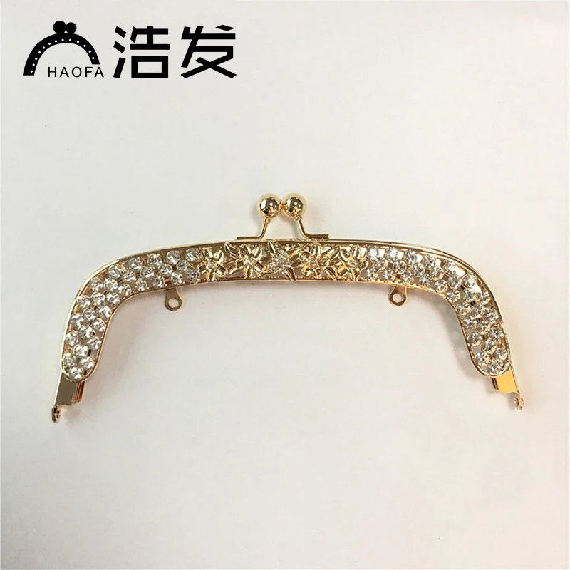 22 см золотистого и серебристого цвета металлическая женская сумка для