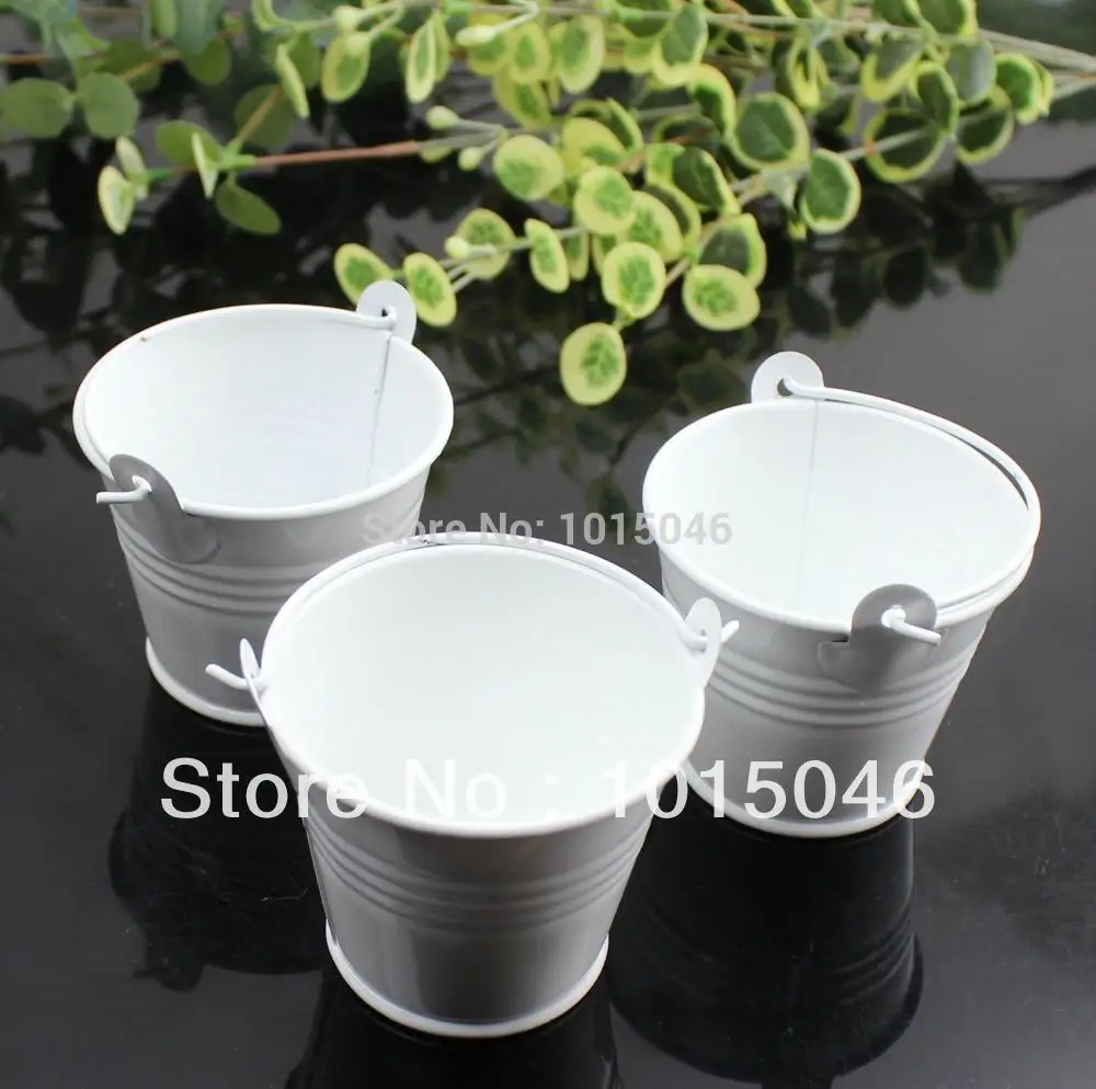 Бесплатная доставка Набор из 10 х Белый жестяная для конфет ведро пользу ведра