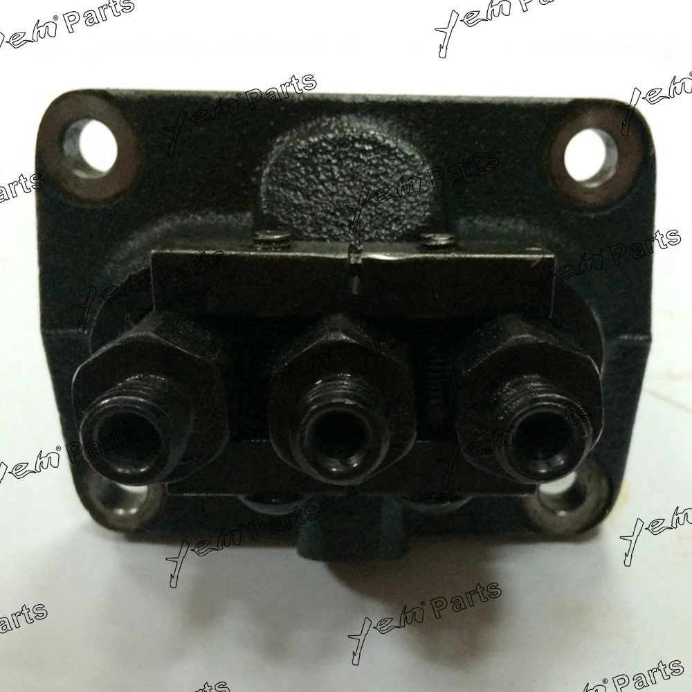 Топливный насос для двигателя Kubota D1803| |