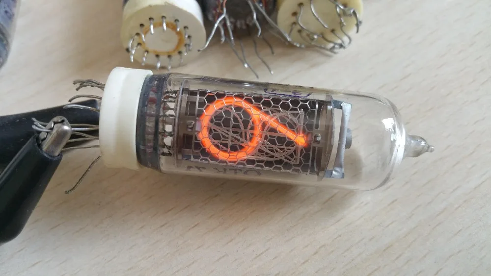 IN14 русская лампа накаливания nixie in14 используется трубка в основном новая |