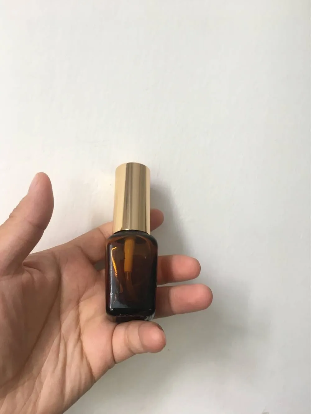 Free Shipping 200pcs 25ml Square Amber Glass Essential Oil Bottle With Dropper 50pcs 50ml and 100ml with gold sprayer | Красота и