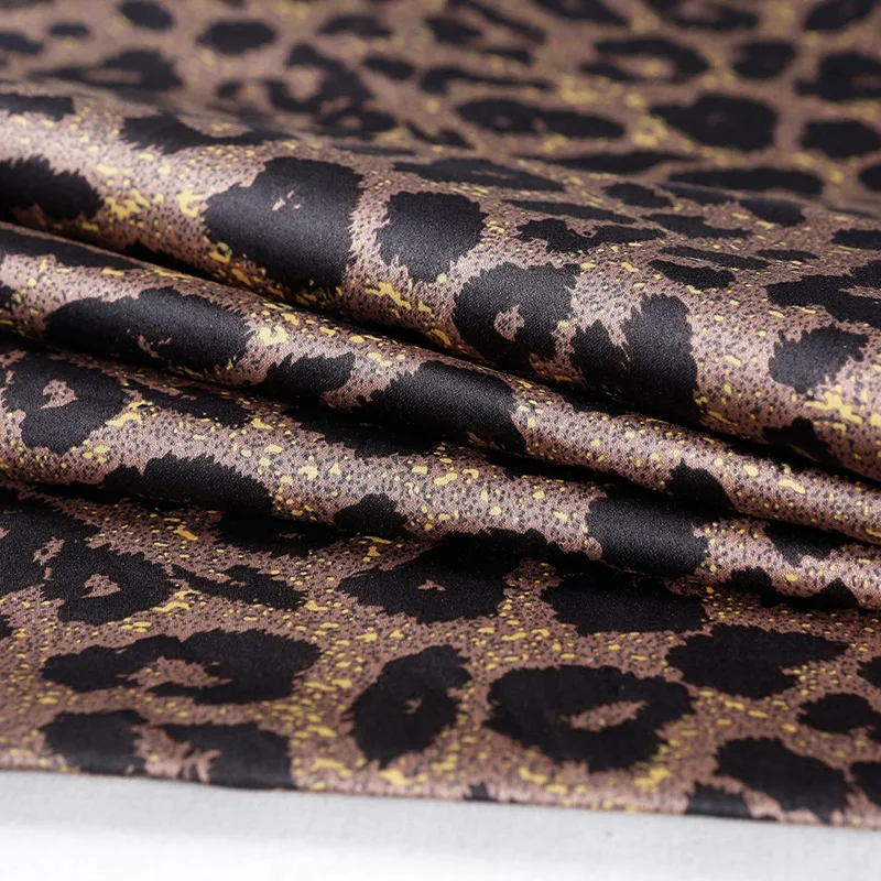 Комплект постельного белья CHAUSUB с леопардовым принтом комплект из 4 простыней