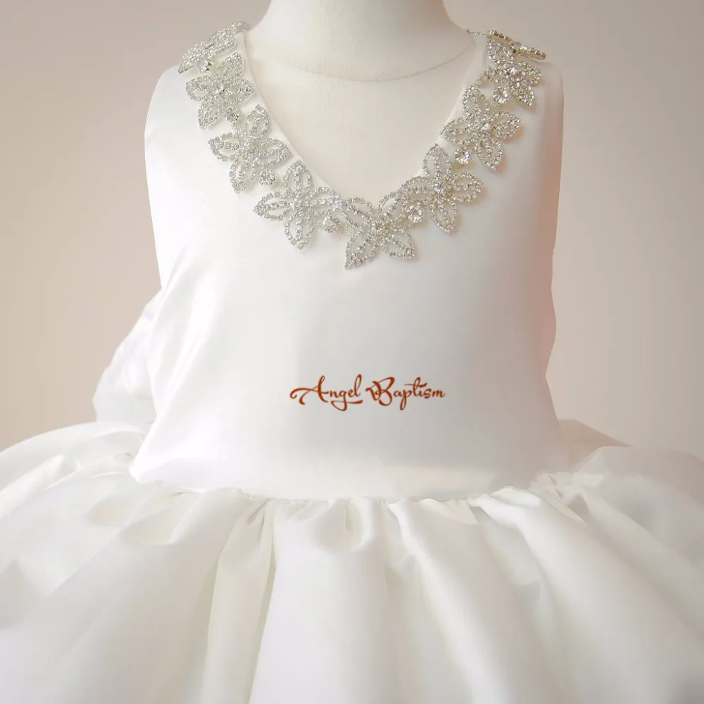 Gorgeous white/ivory flower girl dresses rhinestones V-neck satin toddler pageant infant 1 year birthday dress with long train | Детская