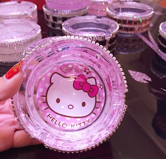 

2017 New Handmade Diamond Lovely Ashtray Size 8.5*3.5cm Creative Gift Ashtray