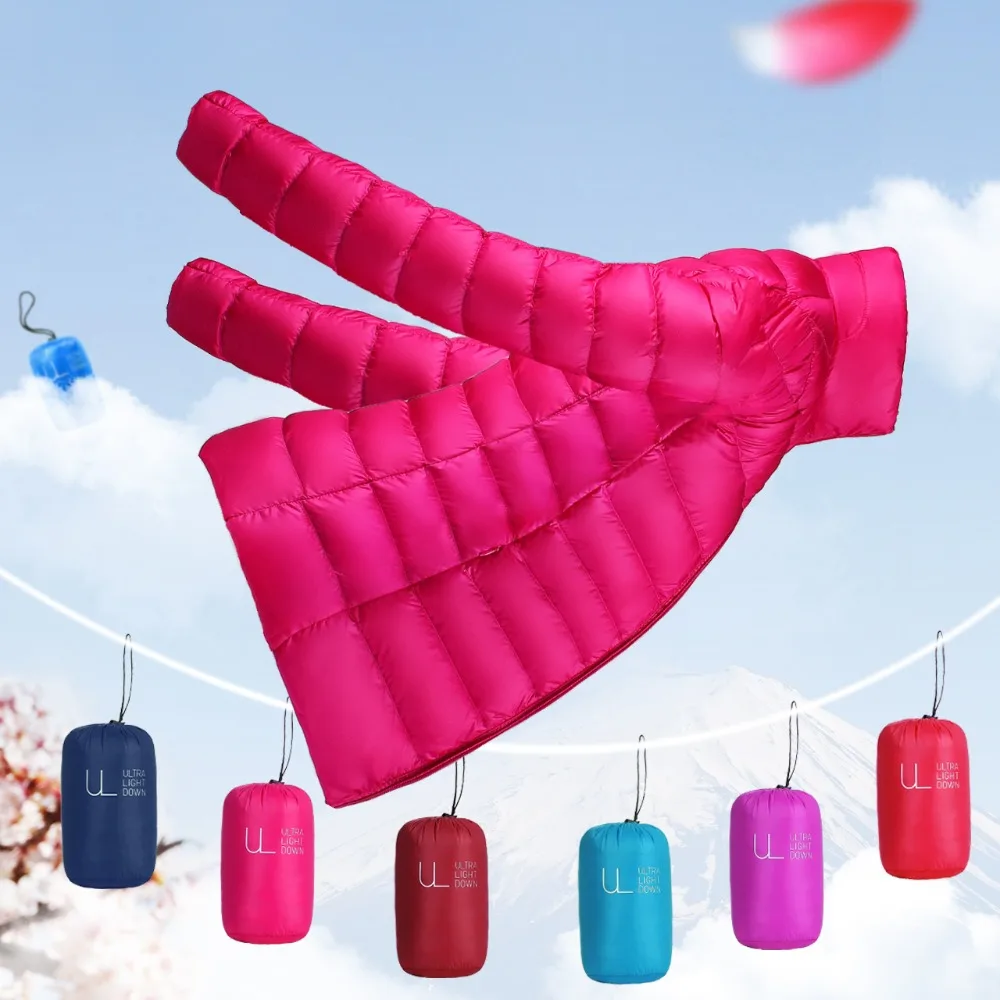 Женское короткое пальто на 90% белом утином пуху с сумкой Брендовое высшего