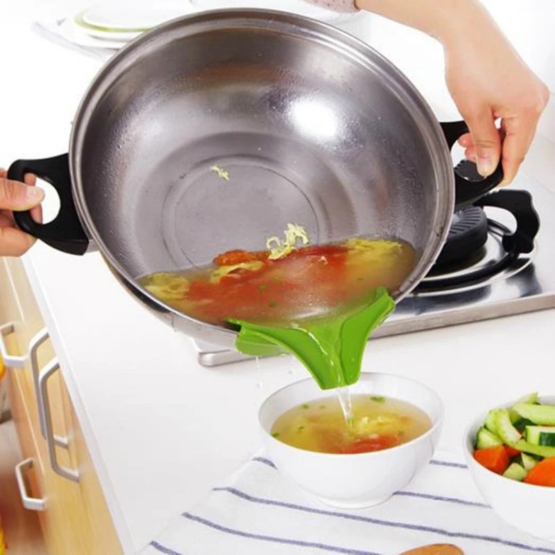 1PC Anti-slipping Kitchen Utensils with Round Edge Deflector Silicone Liquid Spouts Pouring Soup Gadgets | Дом и сад