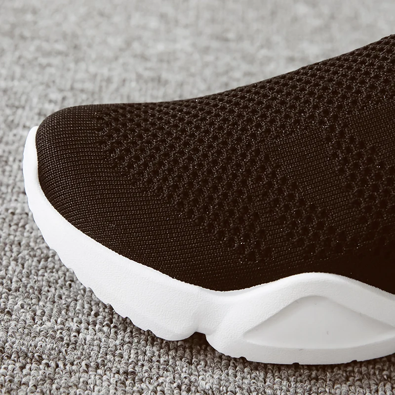 HEE GRAND/Стрейчевые тканевые лоферы на платформе без застежки повседневная обувь