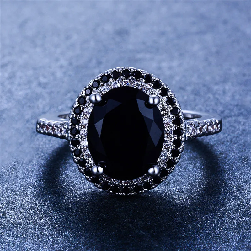 

Crystal Female Big Black Stone Ring Luxury Silver Color Solitaire Engagement Ring Vintage Wedding Rings For Women