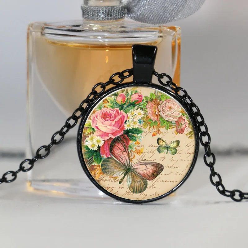 Ожерелье из стекла с подвеской в виде розовой бабочки | Украшения и аксессуары