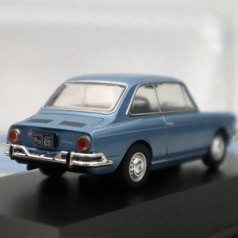 Алтая IXO 1/43 Fiat IAVA Tipo Europa Elba premium Punto Fiorino Correios литые модели Миниатюрные игрушки коллекция автомобилей