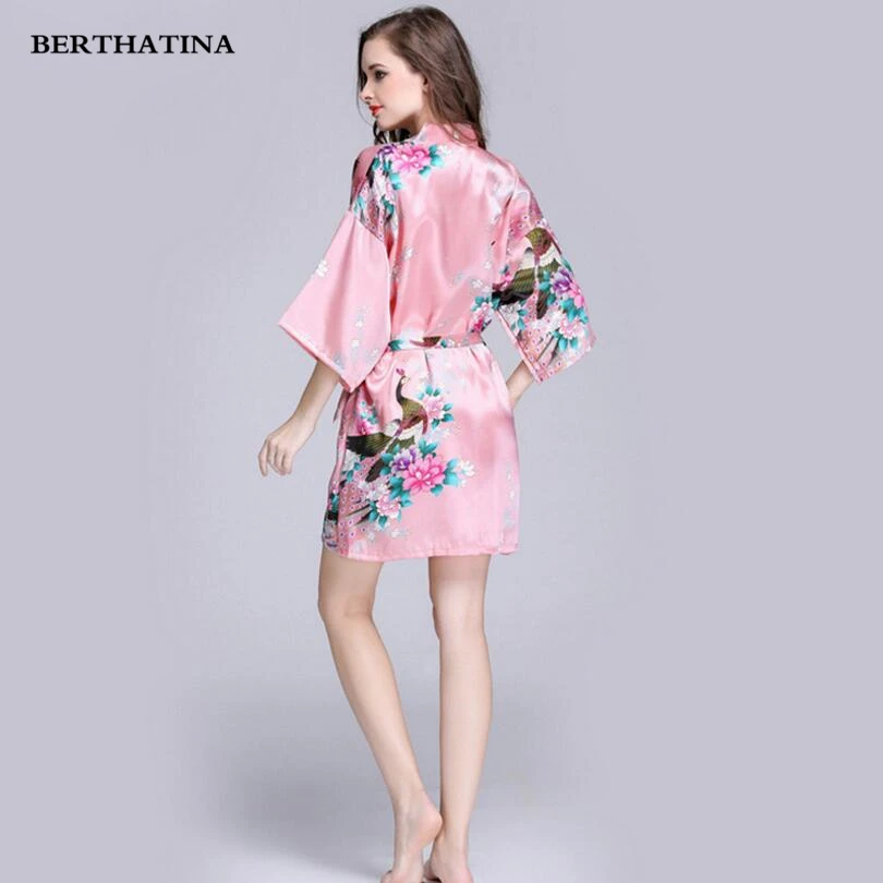 BERTHATINA 2018 хит искусственный шелк атлас халаты для невест Свадебный халат одежда