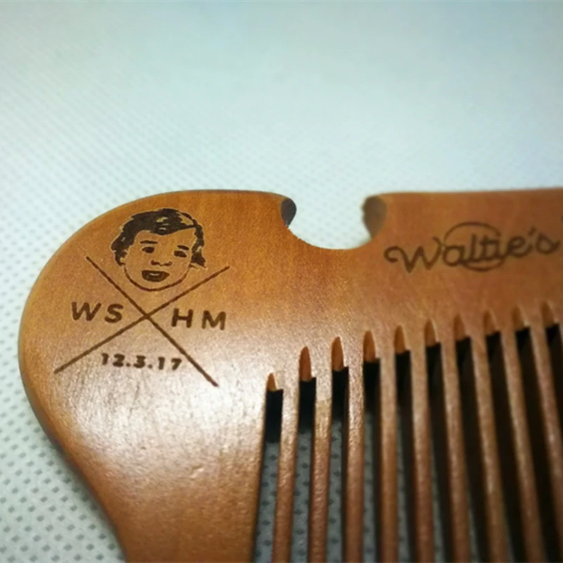 100 шт./лот ваш логотип индивидуальные гравировальные гребни персикового дерева