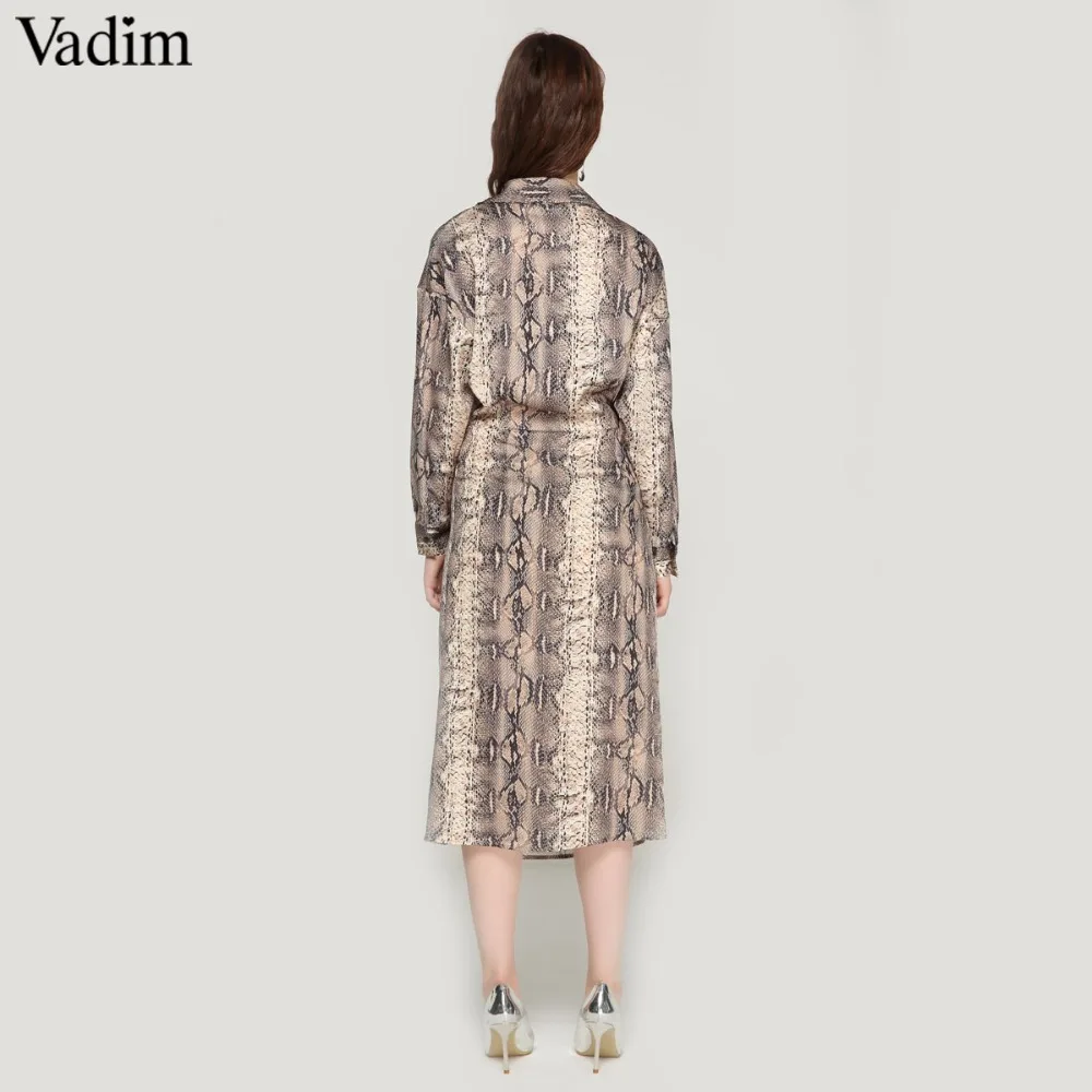 Винтажное платье Vadim с запахом и принтом в виде змеи треугольным вырезом бантом