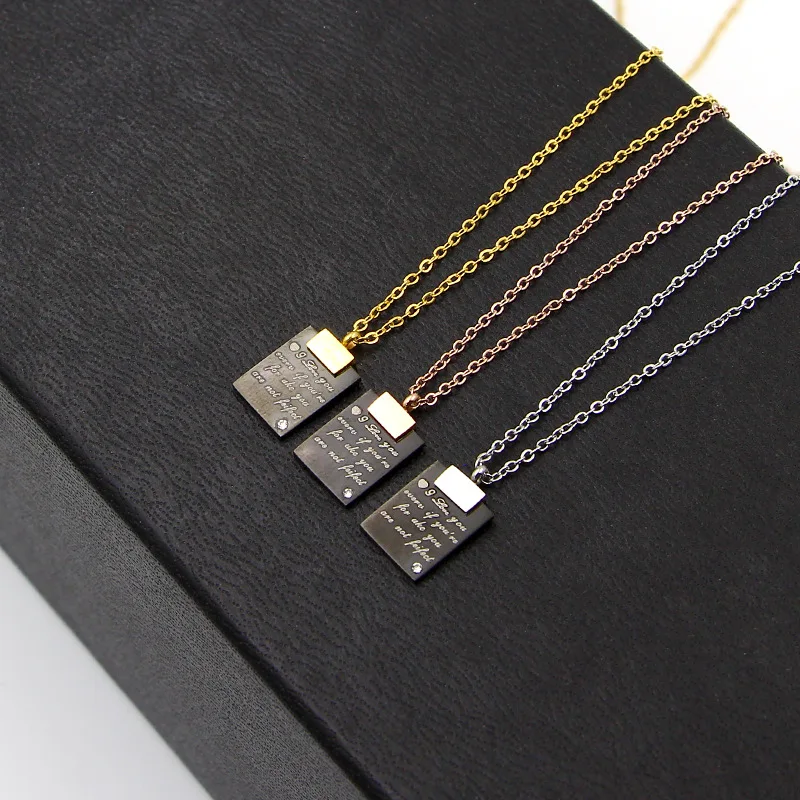 Martick Черный квадрат ожерелье с английской буквы гравировать для женские летние