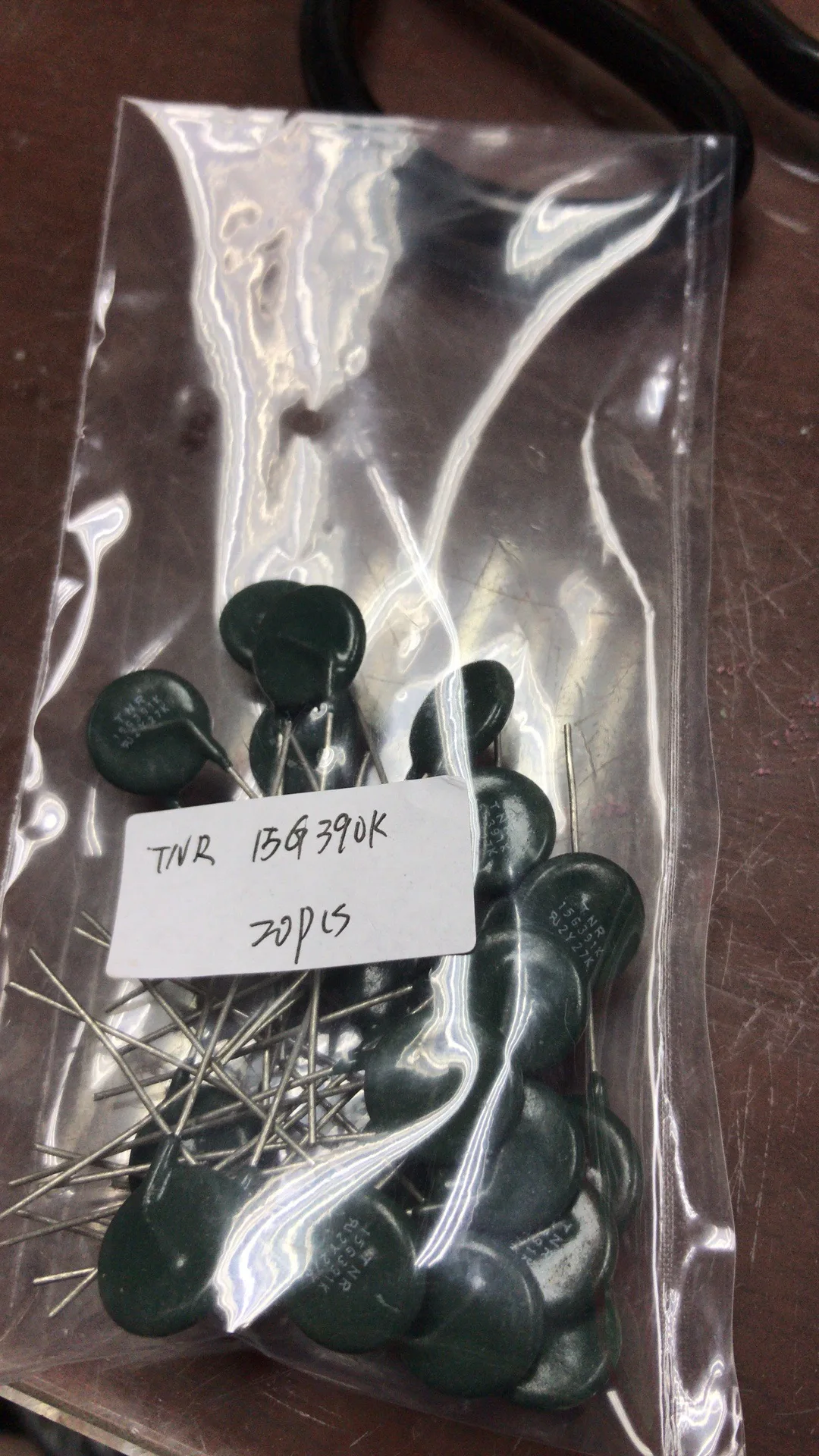 Новый и оригинальный 20 шт. Варистор TNR 15G390K|5pcs| |
