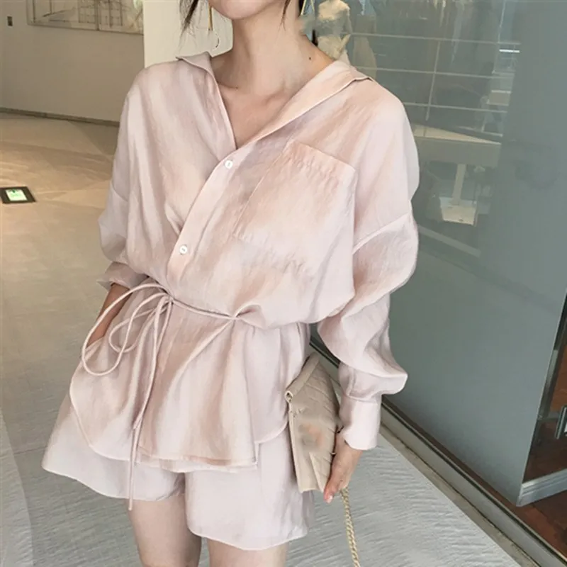 Женский костюм из двух предметов на шнурках однотонный офисный шелка и штанов