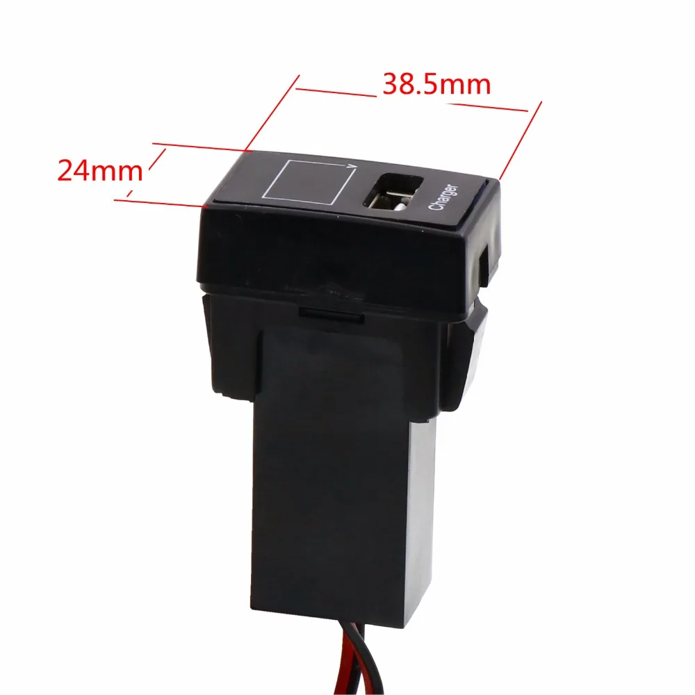 Автомобильное зарядное устройство с USB-интерфейсом 5 В 2 1 А и измеритель