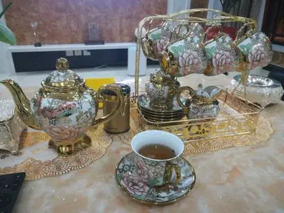 Европейский роскошный изысканный узор Резьба Кофе Набор креативная гостиная керамический чайник для холодной воды красивая подарочная коробка упаковка