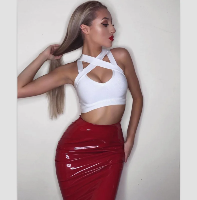 Черный эластичный вязаный из вискозы с перекрестными вырезами сексуальный