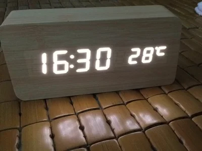 2016 Новый СВЕТОДИОДНЫЙ Будильник С Старому стилю Температура Звуки Управления