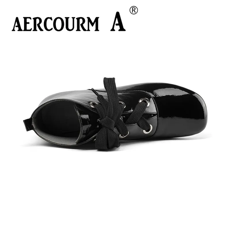 Aercourm A/ г. осенние женские ботильоны на низком каблуке черные ботиночки с декоративной лентой Короткие Плюшевые ботинки блестящие туфли из лакированной кожи Размер 34-43
