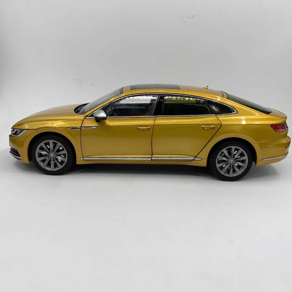 1:18 литая под давлением модель для Volkswagen VW все новые CC Arteon игрушечный автомобиль из Золотого Сплава миниатюрная Коллекция подарков Passat Magotan