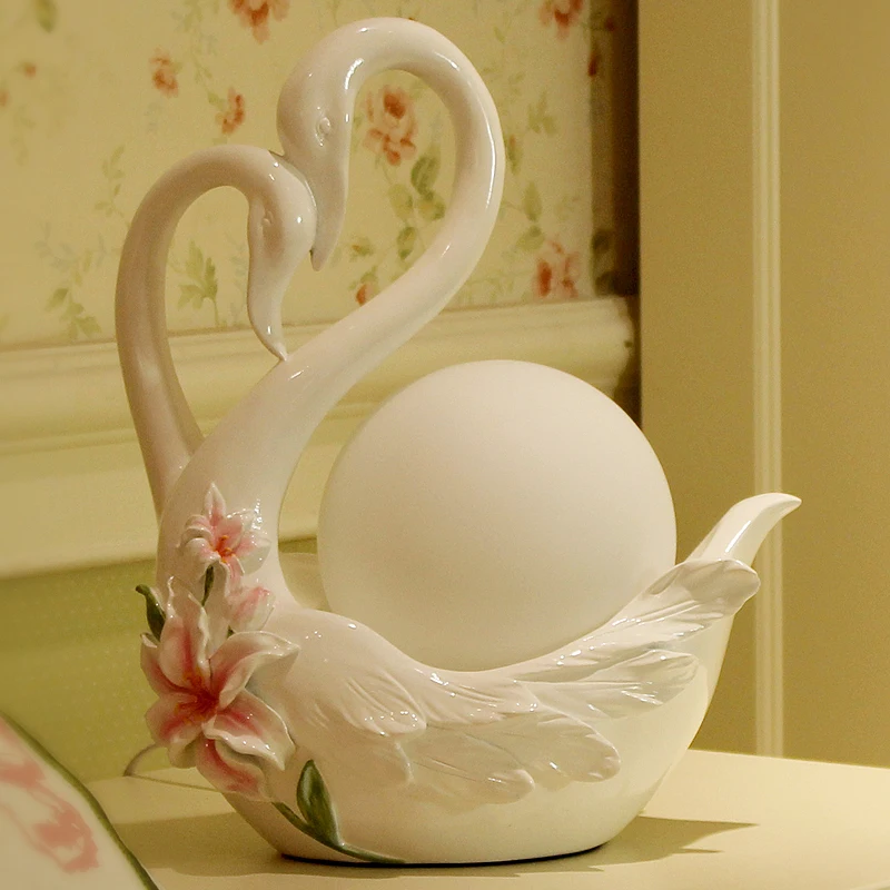 A1 креативная Свадебная красная теплая спальная ночнушка лампа утилита Лебедь