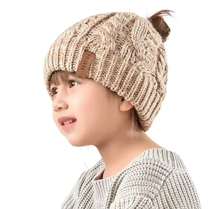 Kids Khaki FURTALK хвост шапочка шапка Для женщин зимние круглые шапки без полей для детей для маленьких девочек вязаная зимняя бегун грязный булочка шапка с отверстием для хвоста Кепки - Цвет: Kids Khaki