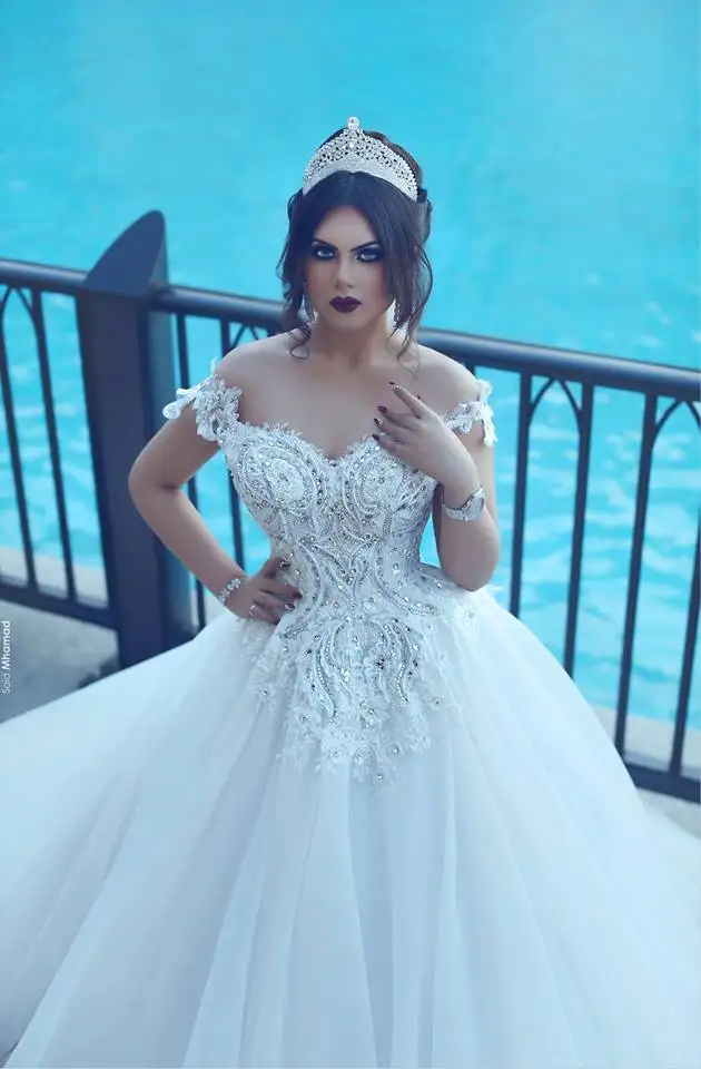 Платье de novias 2017 Саудовская Арабский Бальное платье Свадебное с бусы С Плеча