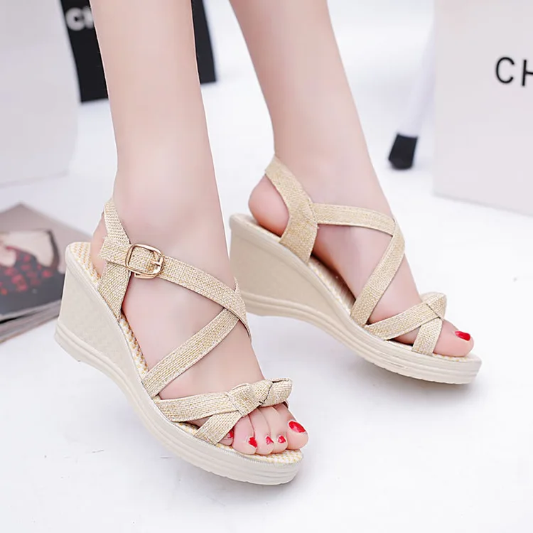 2019 хит! Женские босоножки на танкетке с застежкой пряжкой Размеры 35 41|Боссоножки