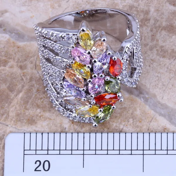 Кольцо с разноцветным желтым кубическим цирконием посеребренное Размер 5 / 6 7 8